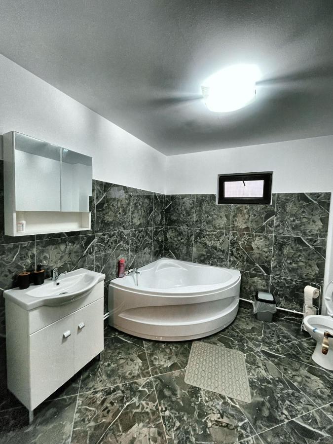 Casa Din Podirei Villa Capu Cîmpului Exterior foto